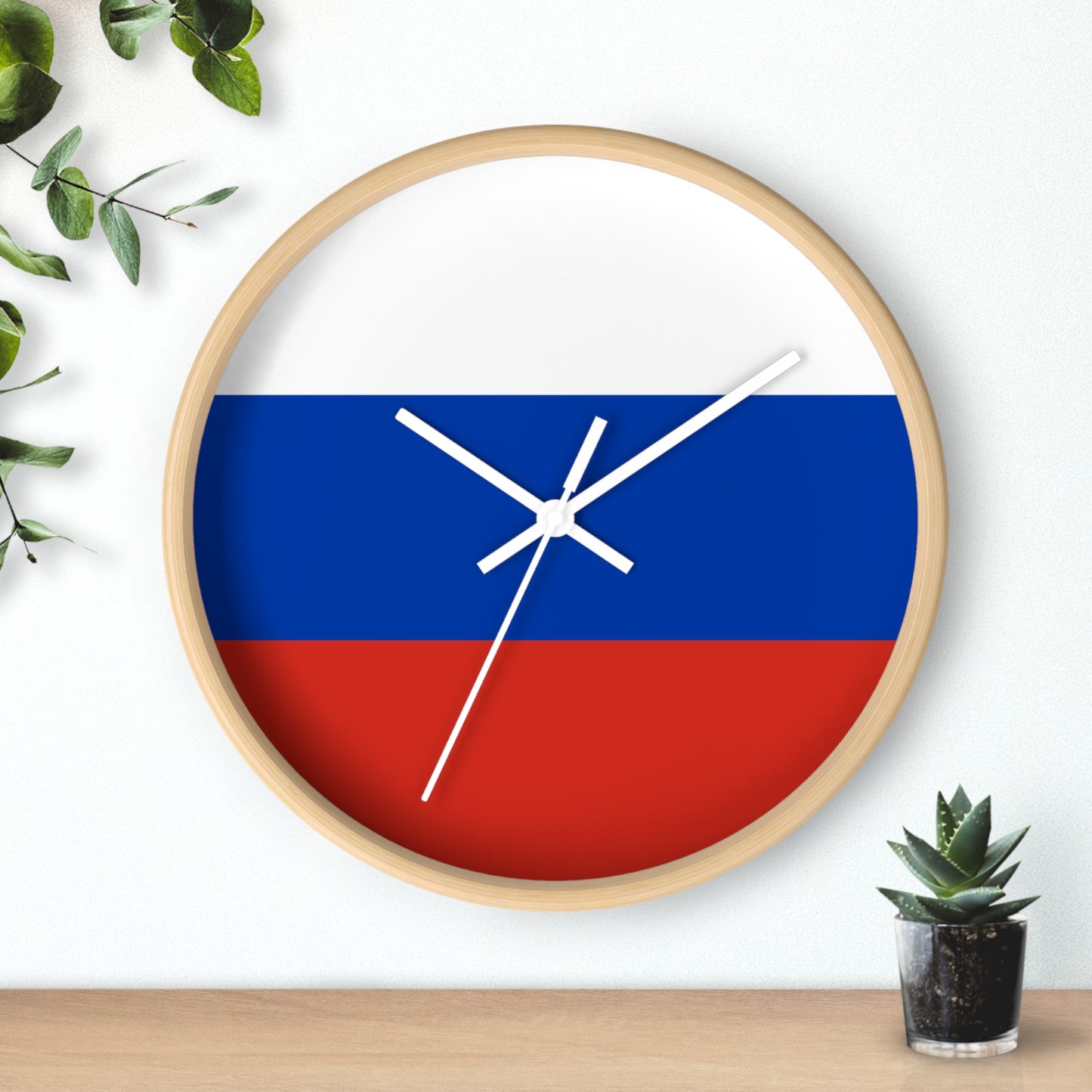 Russian Flag Wall Clock - Modern Decorative Timepiece for Home or Office