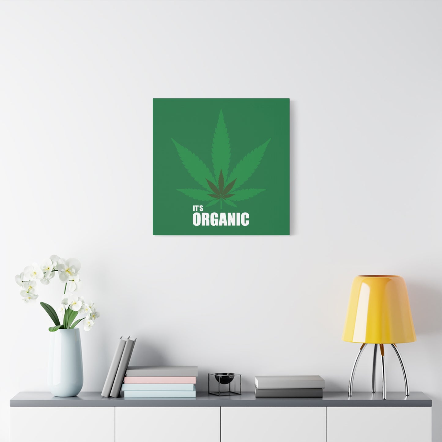 Organic Cannabis Leaf Canvas Art - Eco-Friendly Wall Décor