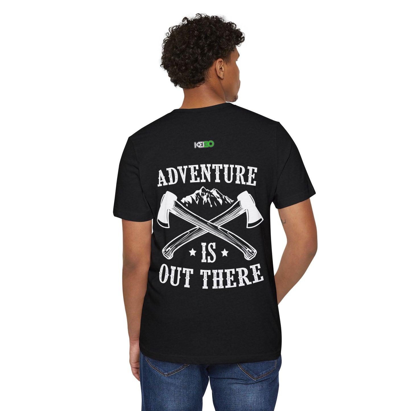 Adventure Awaits Men's Organic T-Shirt - Eco-Friendly Outdoor Tee