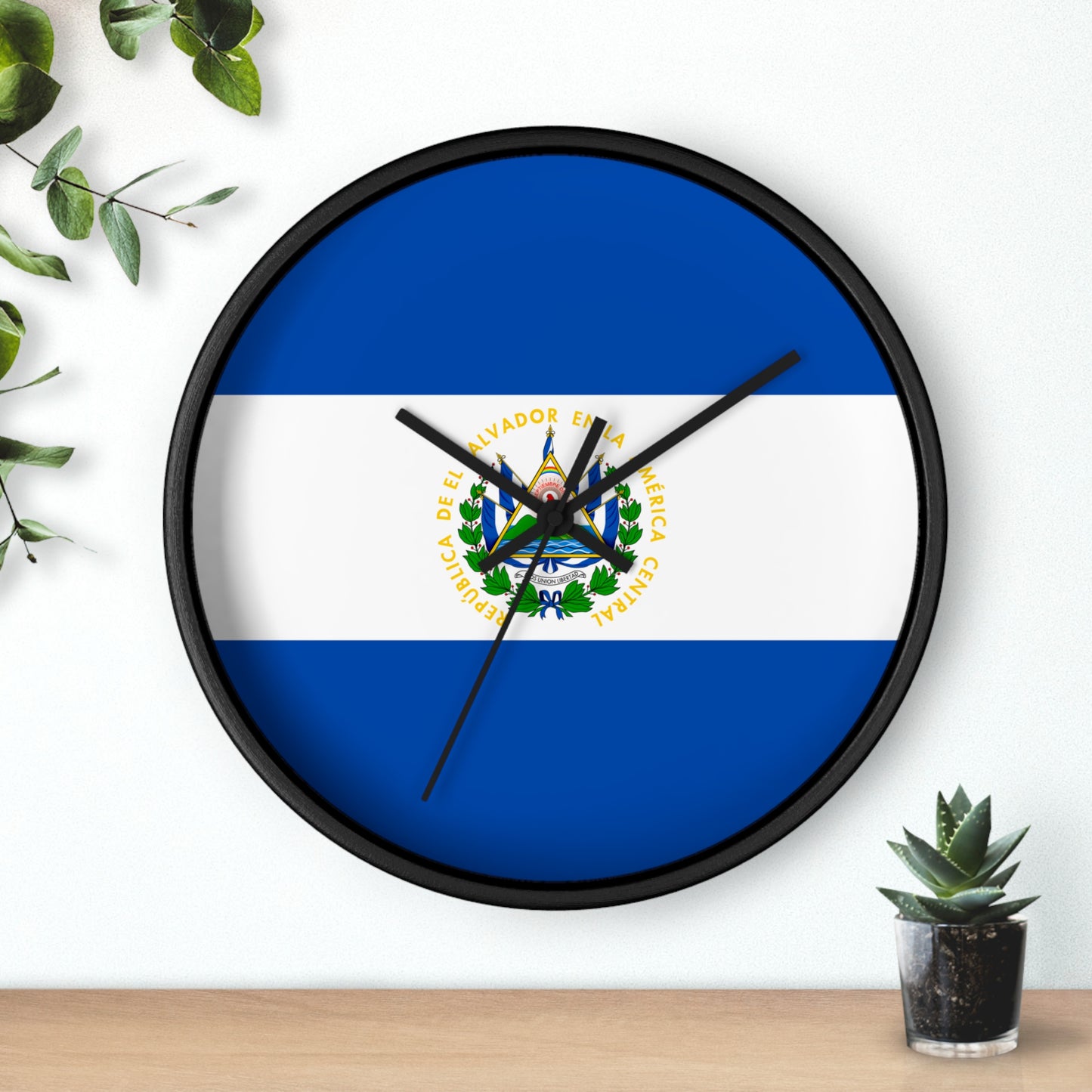 El Salvador Flag Wall Clock - Stylish Home Decor for Patriotism