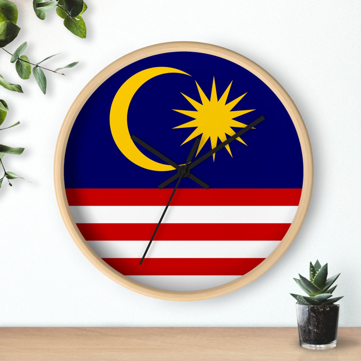 Malaysian Flag Wall Clock – Unique Home Decor for National Celebrations