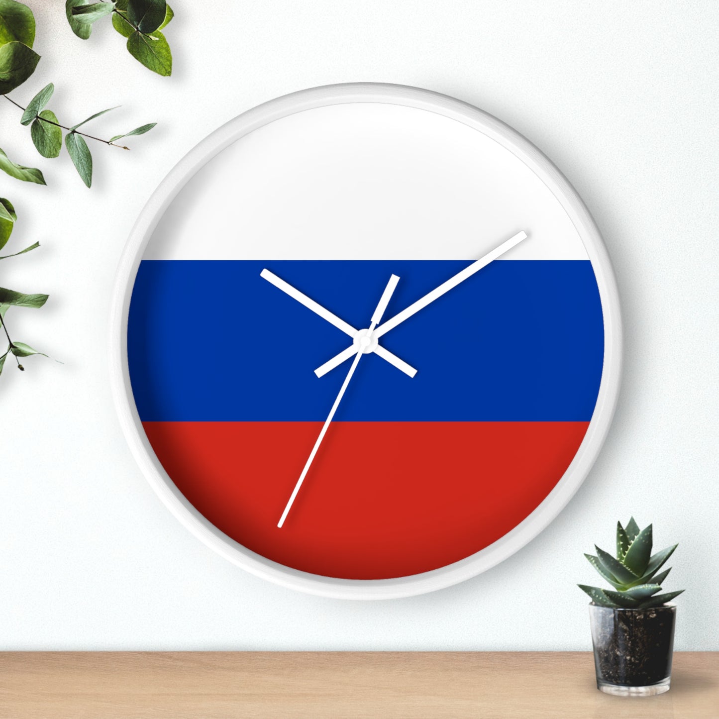 Russian Flag Wall Clock - Modern Decorative Timepiece for Home or Office