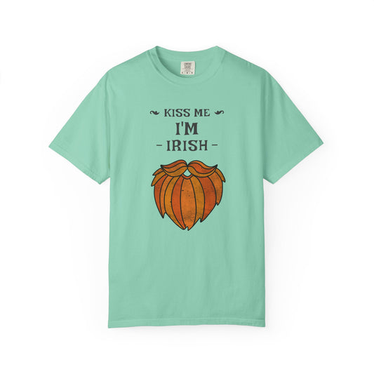 Men's St. Patrick Day T-Shirt Kiss Me I'm Irish