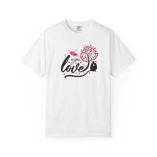 Women Love Tree T-Shirt - Heartfelt Gift for Valentine's Day & Anniversaries